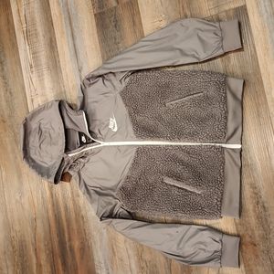 Nike Sportswear Windrunner Boy’s Sherpa Jacket